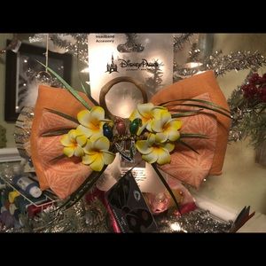 Disney The Tiki Room Minnie Mouse Ears Bow